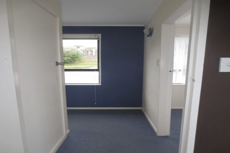 Photo of property in 60 Beazley Avenue, Paparangi, Wellington, 6037