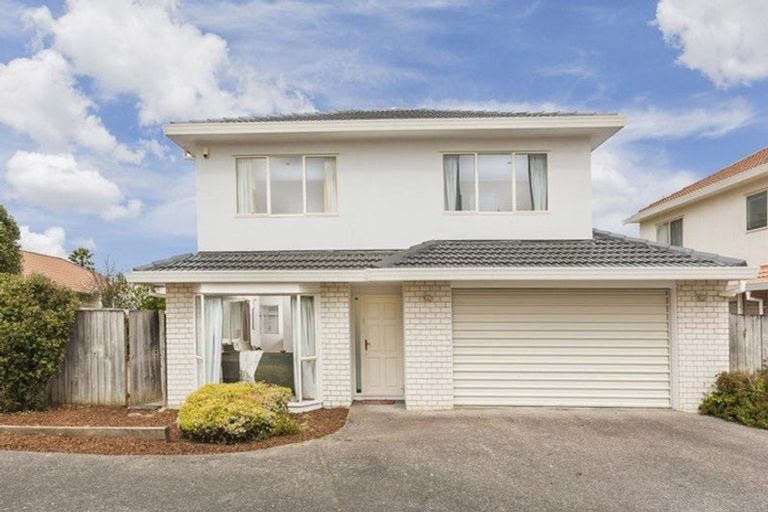 Photo of property in 1/18 Edendale Road, Somerville, Auckland, 2014