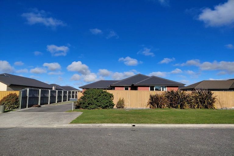 Photo of property in 17 Freyberg Street, Rangiora, 7400