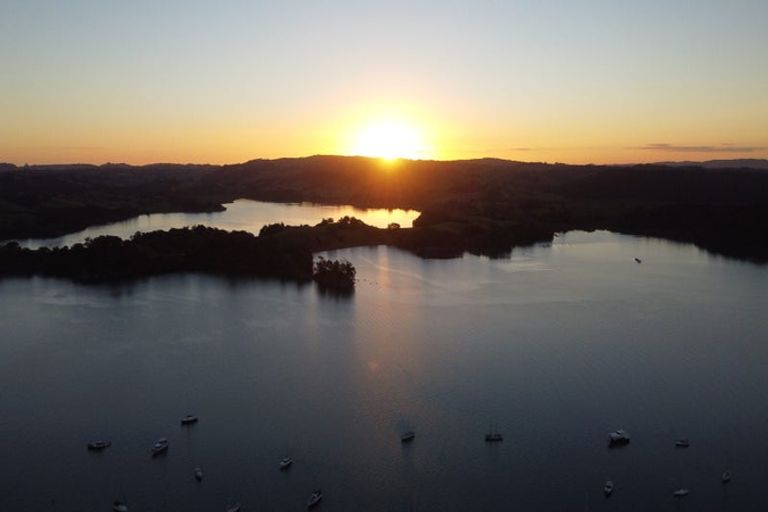 Photo of property in 37 Ridge Road, Mahurangi East, Warkworth, 0982