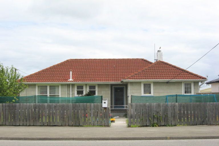 Photo of property in 57 Hutcheson Street, Mayfield, Blenheim, 7201