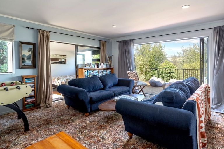 Photo of property in 4 Whangaimoana Beach Road, Whangaimoana, Pirinoa, 5772