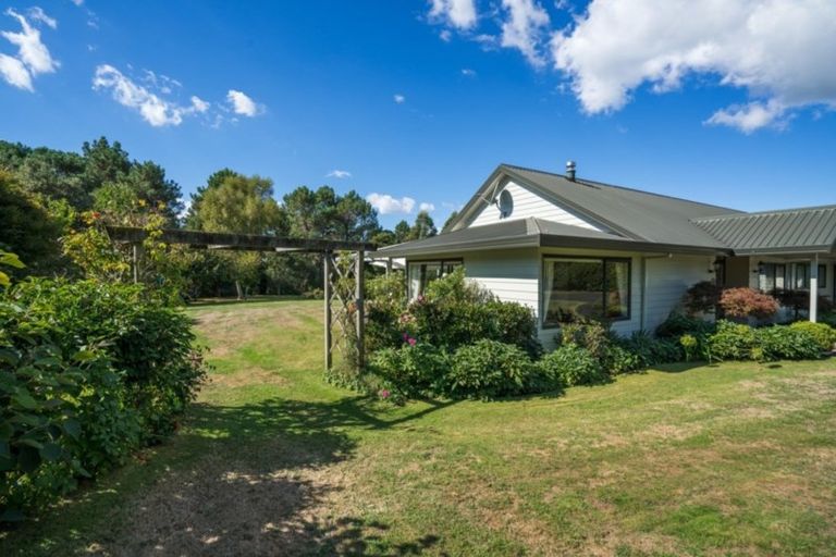 Photo of property in 103 Huka Falls Road, Rangatira Park, Taupo, 3384