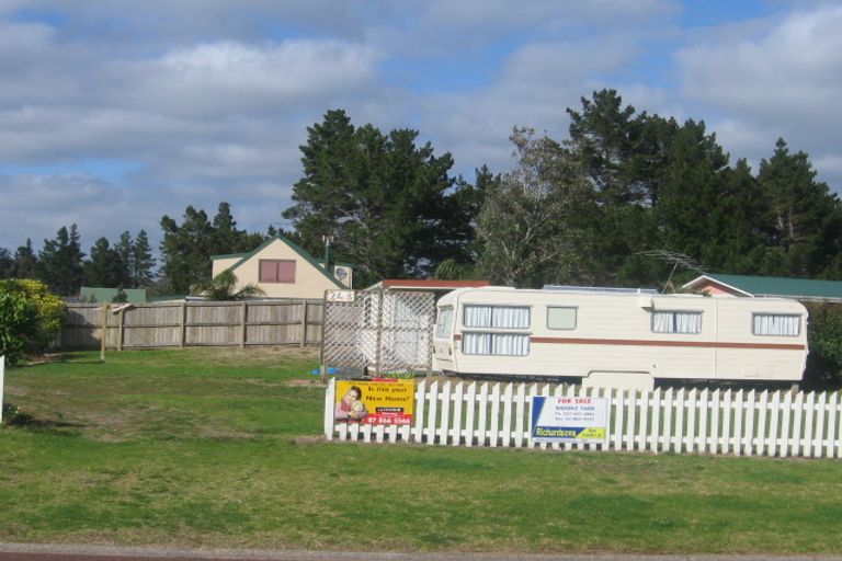 Photo of property in 243 Kenwood Drive, Matarangi, Whitianga, 3592
