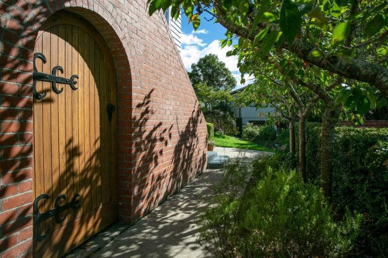 Photo of property in 9 Oakley Avenue, Claudelands, Hamilton, 3214