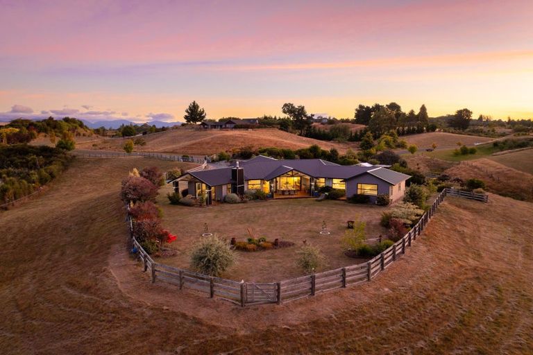 Photo of property in 6 Westmere Drive, Tasman, Upper Moutere, 7173