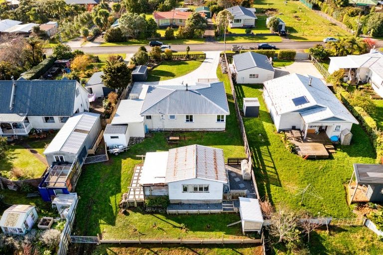 Photo of property in 16 Cumming Street, Okato, 4335