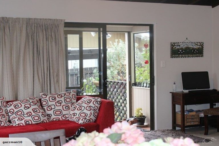 Photo of property in 49 Belvedere Avenue, Waikanae, 5036