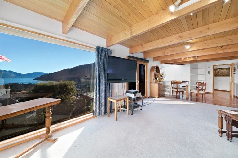 Photo of property in 33 Edinburgh Drive, Queenstown, 9300