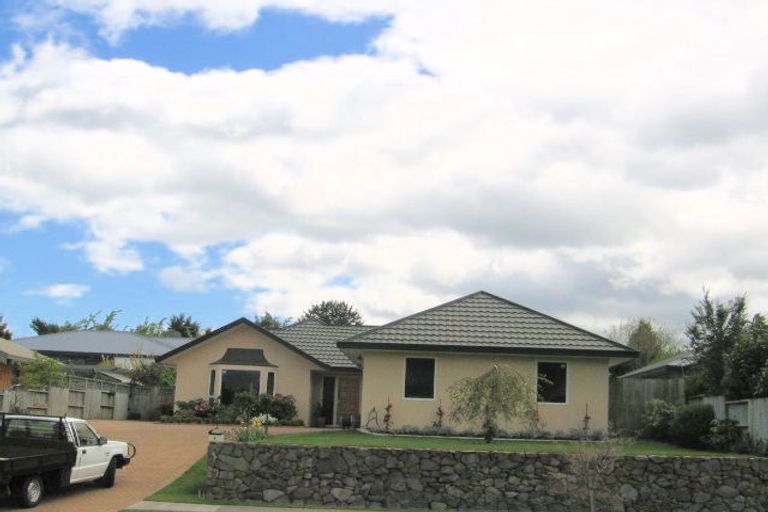 Photo of property in 8 Balmoral Drive, Hilltop, Taupo, 3330