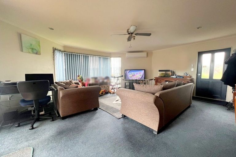 Photo of property in 20 Palm Grove Drive, Western Heights, Hamilton, 3200