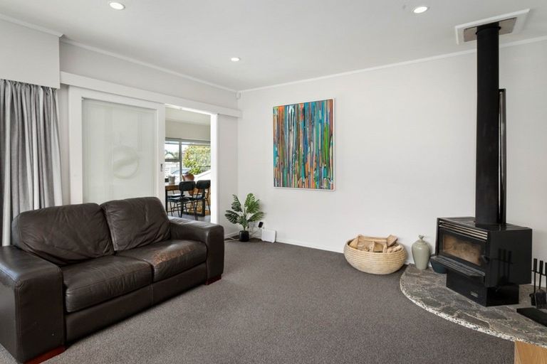 Photo of property in 8 Sandleigh Drive, Athenree, Katikati, 3177