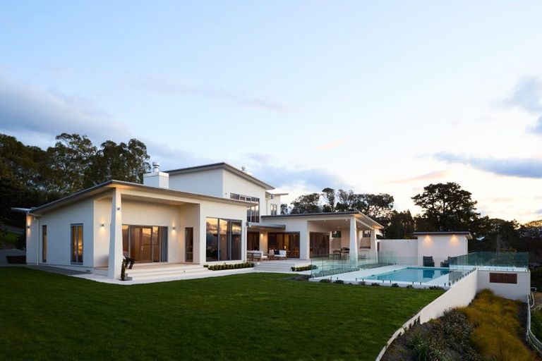 Photo of property in 151 Durham Drive, Havelock North, 4130