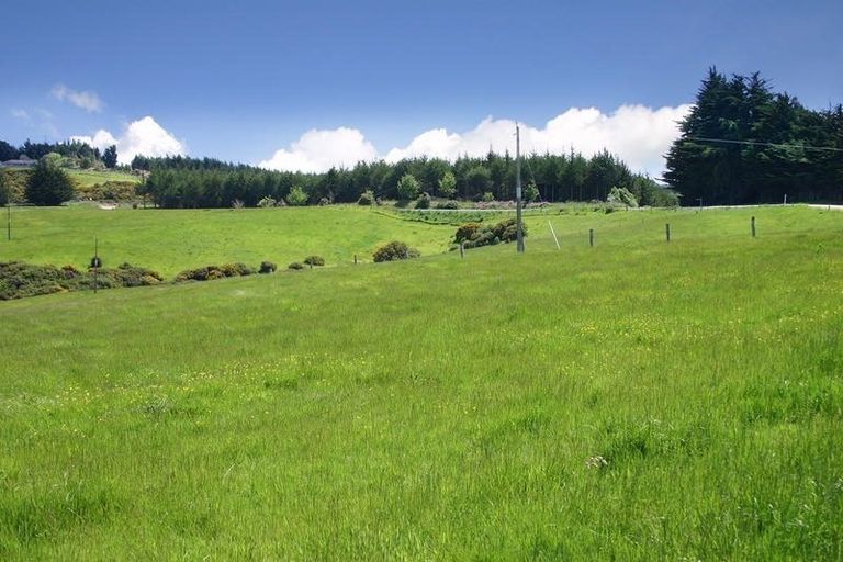 Photo of property in 906 Glenledi Road, Glenledi, Milton, 9292