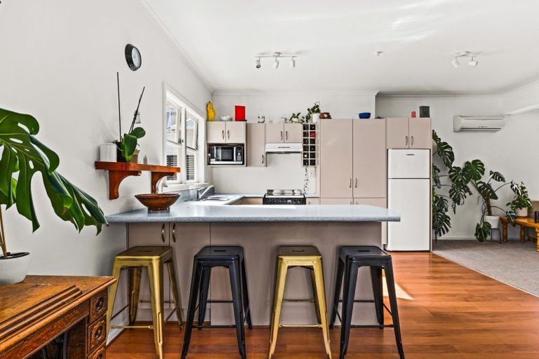 Photo of property in 173 Georges Drive, Napier South, Napier, 4110