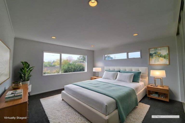 Photo of property in 2/74 College Road, Northcote, Auckland, 0627