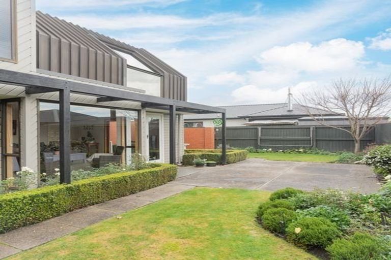 Photo of property in 1/52 Arlington Street, Burnside, Christchurch, 8053