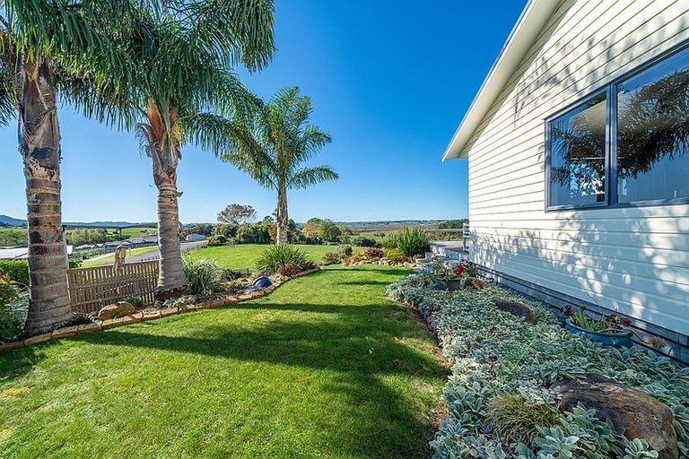 Photo of property in 66 Dean Road, Pokeno, 2471