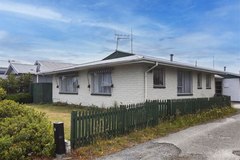 Photo of property in 1/130 Main North Road, Papanui, Christchurch, 8052