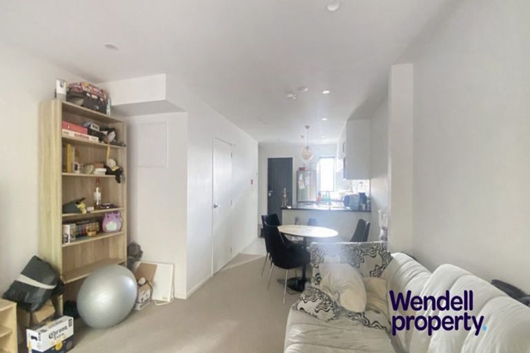 Photo of property in Rf202b, 24/18 Hewlett Road, Massey, Auckland, 0614