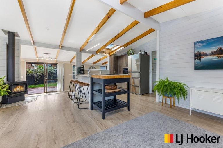 Photo of property in 165 Carnoustie Drive, Wattle Downs, Auckland, 2103