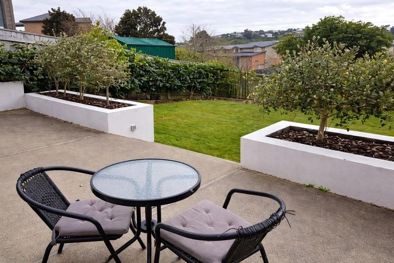 Photo of property in 13 Te Puia Drive, Aotea, Porirua, 5024