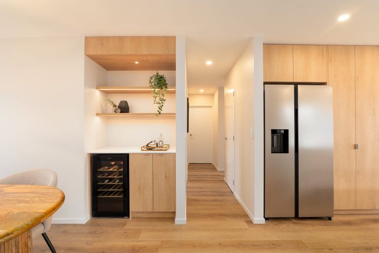 Photo of property in 92a Jeffreys Road, Fendalton, Christchurch, 8052