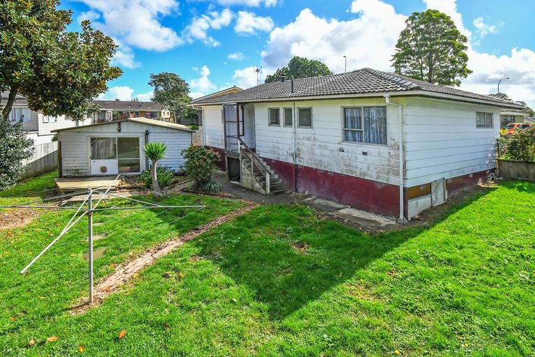 Photo of property in 17 Fairdale Avenue, Red Hill, Papakura, 2110