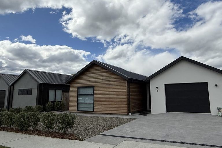 Photo of property in 8 Barn Road, Jacks Point, 9371