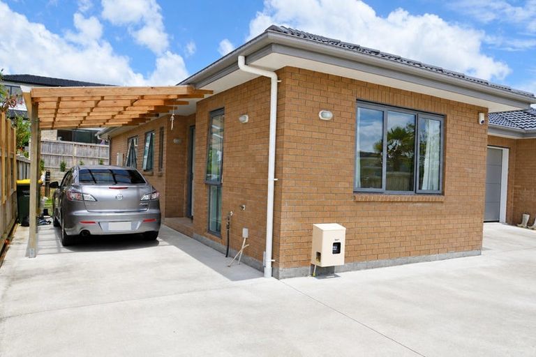 Photo of property in 8 Will Street, Huapai, Kumeu, 0810