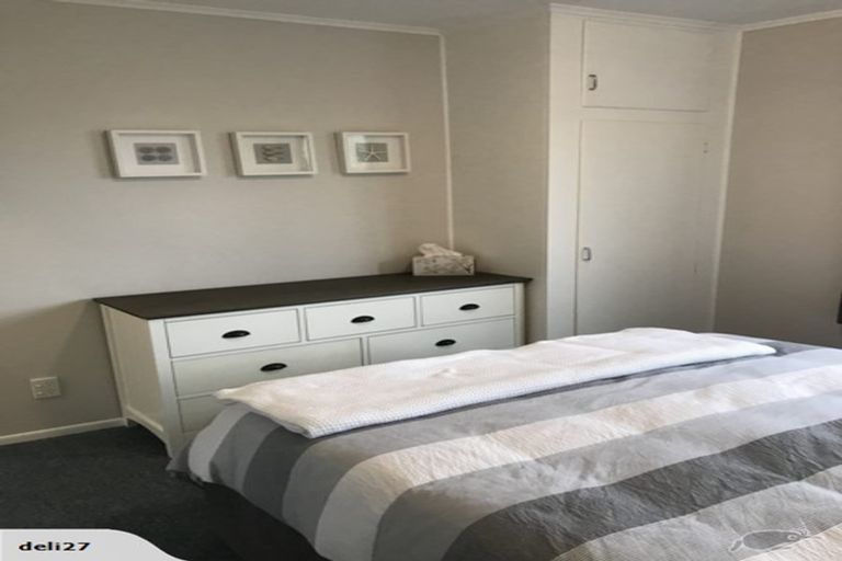 Photo of property in 53 William Street, Waikanae Beach, Waikanae, 5036