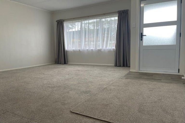Photo of property in 1/59 Settlement Road, Papakura, 2110