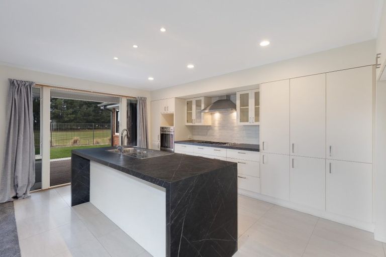 Photo of property in 512 Bower Avenue, Parklands, Christchurch, 8083