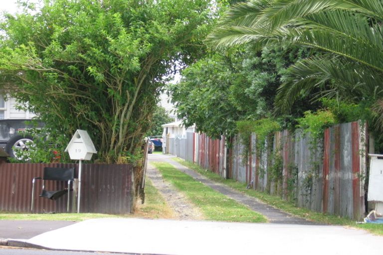 Photo of property in 17 Mead Street, Avondale, Auckland, 1026