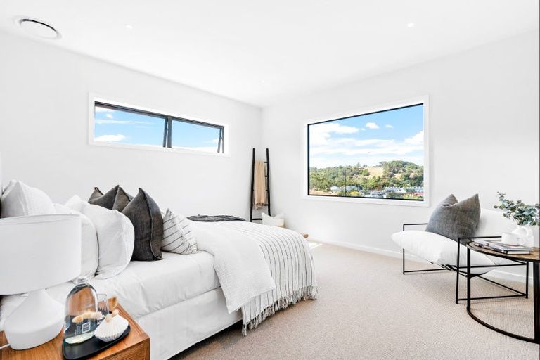 Photo of property in 17 Penney Rise, Matakana, 0985