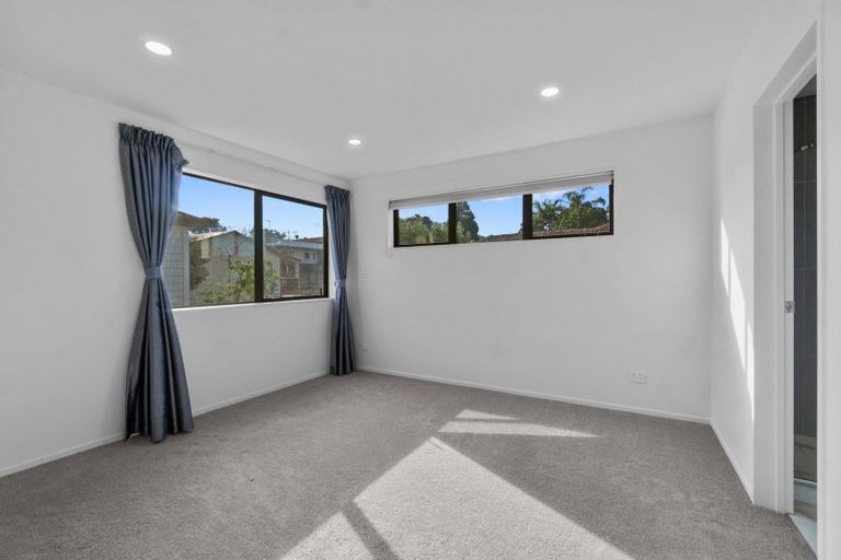 Photo of property in 24c Nikau Street, New Lynn, Auckland, 0600