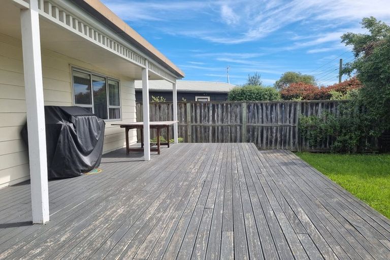 Photo of property in 81 Jellicoe Street, Martinborough, 5711