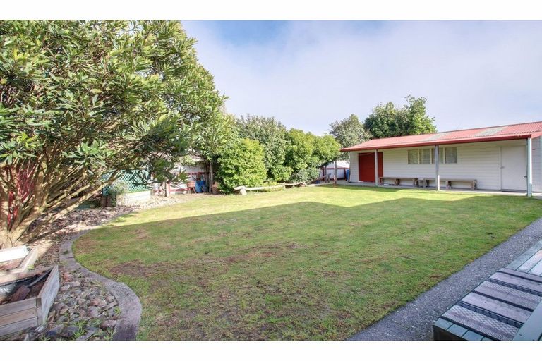 Photo of property in 1002 Fitzroy Avenue, Mahora, Hastings, 4120