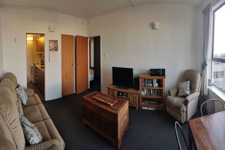 Photo of property in Hobson Court Flats, 36/70 Hobson Street, Thorndon, Wellington, 6011