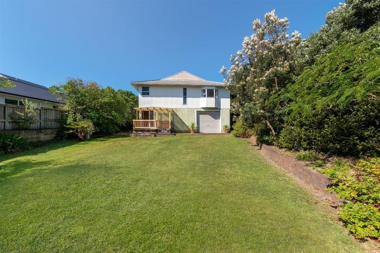 Photo of property in 503 Pukehina Parade, Pukehina, Te Puke, 3189