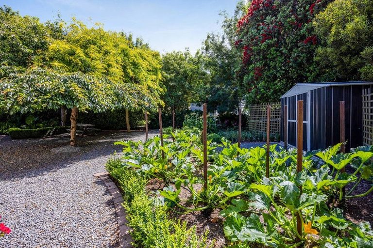 Photo of property in 126a Whenuku Road, Normanby, Hawera, 4675