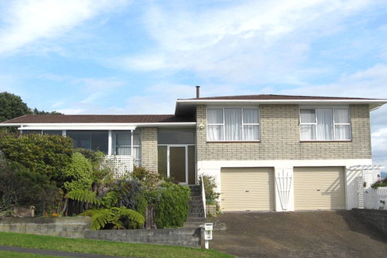 Photo of property in 20a Darwin Crescent, Spotswood, New Plymouth, 4310