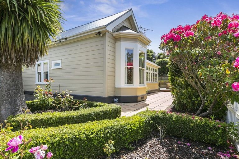 Photo of property in 2 Carnarvon Street, Belleknowes, Dunedin, 9011