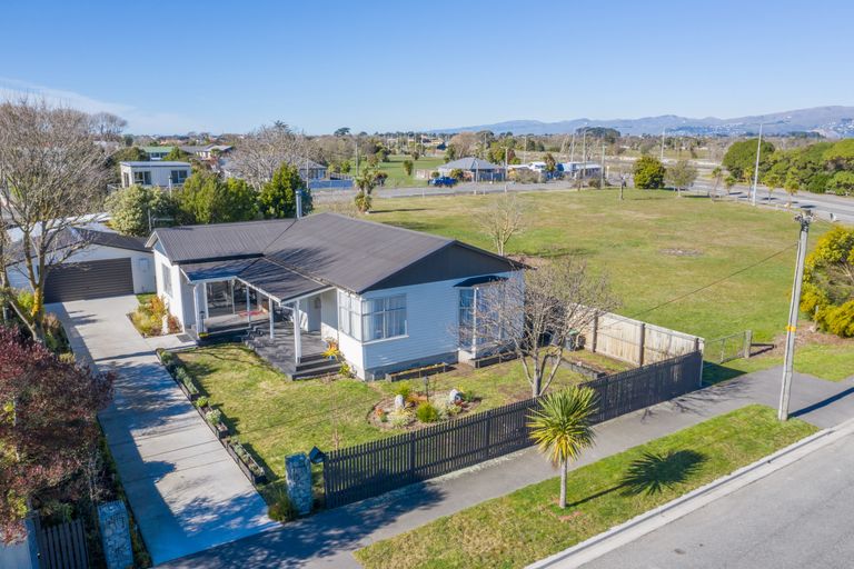 Photo of property in 177 Baker Street, New Brighton, Christchurch, 8083