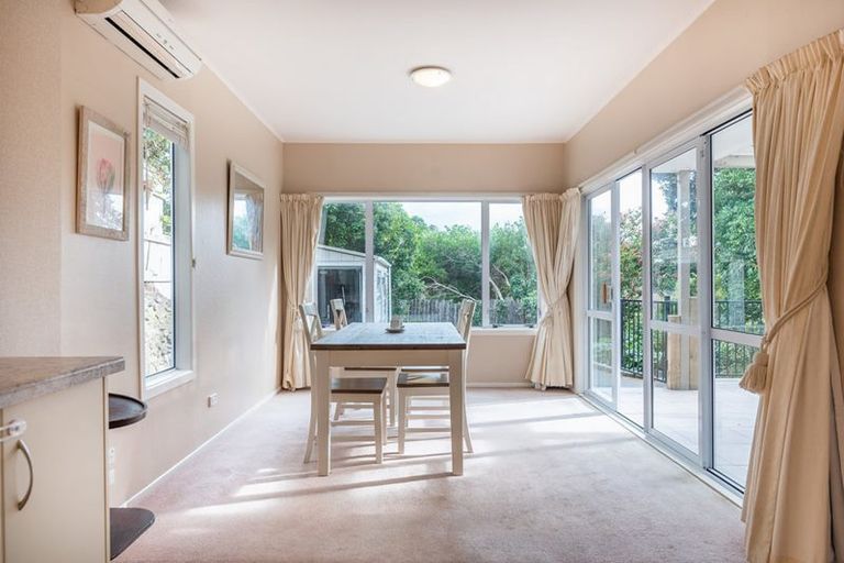 Photo of property in 19 Tennis Court Road, Raumati South, Paraparaumu, 5032