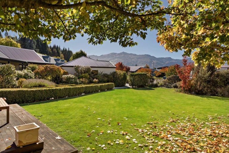 Photo of property in 5 Gretton Way, Lower Shotover, Queenstown, 9371