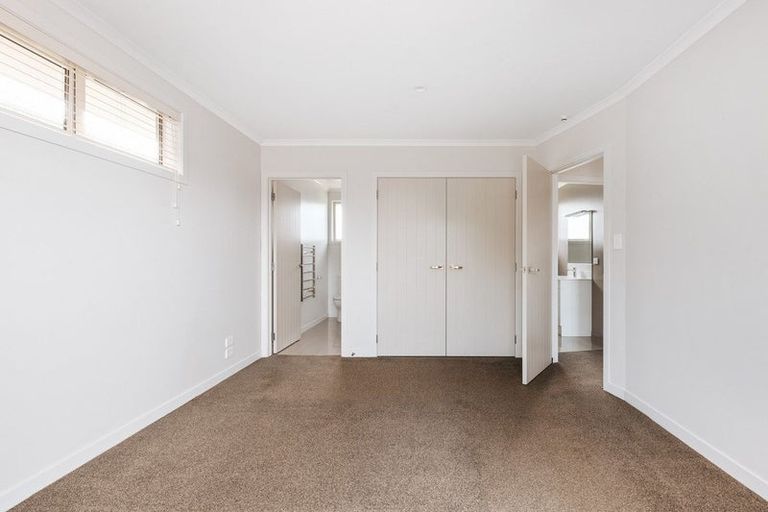 Photo of property in Waterview Estate, 57/4 Greystone Place, Omokoroa, 3114
