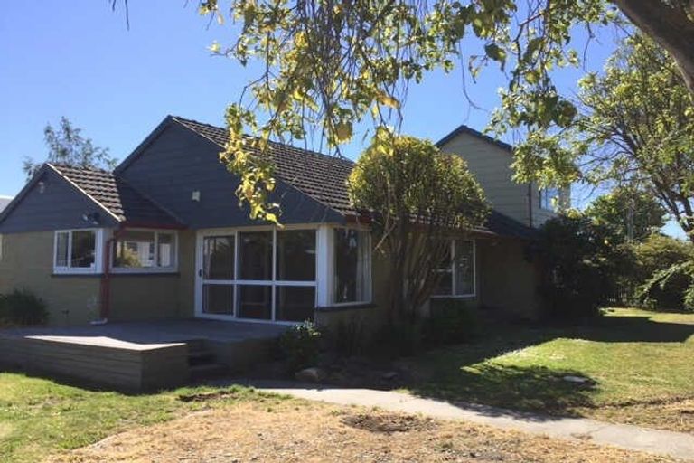 Photo of property in 2 Lovelock Street, Dallington, Christchurch, 8061