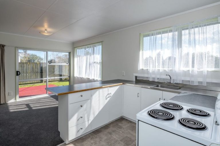 Photo of property in 20 Temuera Street, Otaki, 5512