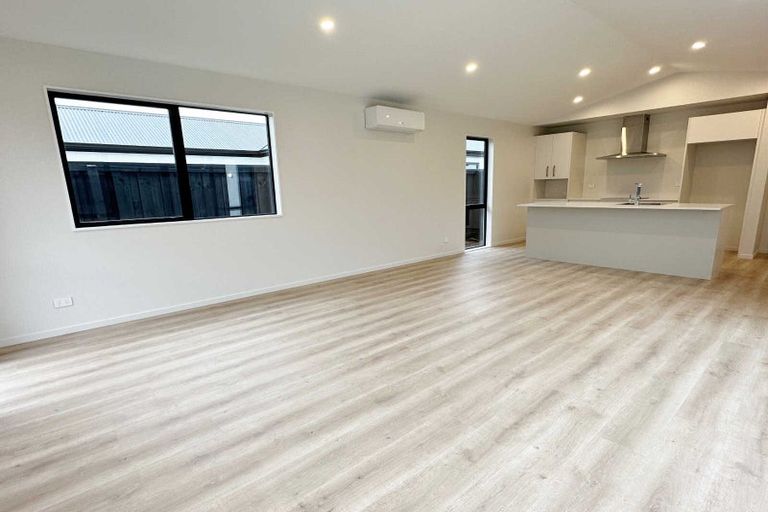 Photo of property in 11 Jean Batten Lane, Rolleston, 7615